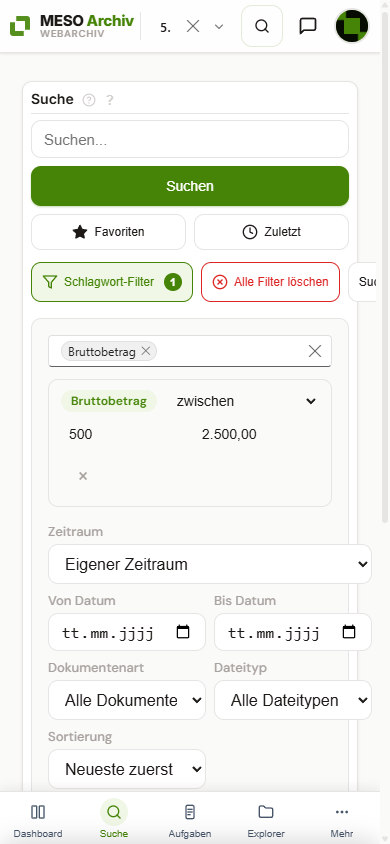 Suche auf dem Smartphone: Suchfeld, aufgeklappter Schlagwort-Filter und die Bottom-Bar mit Dashboard, Suche, Aufgaben, Explorer und Mehr